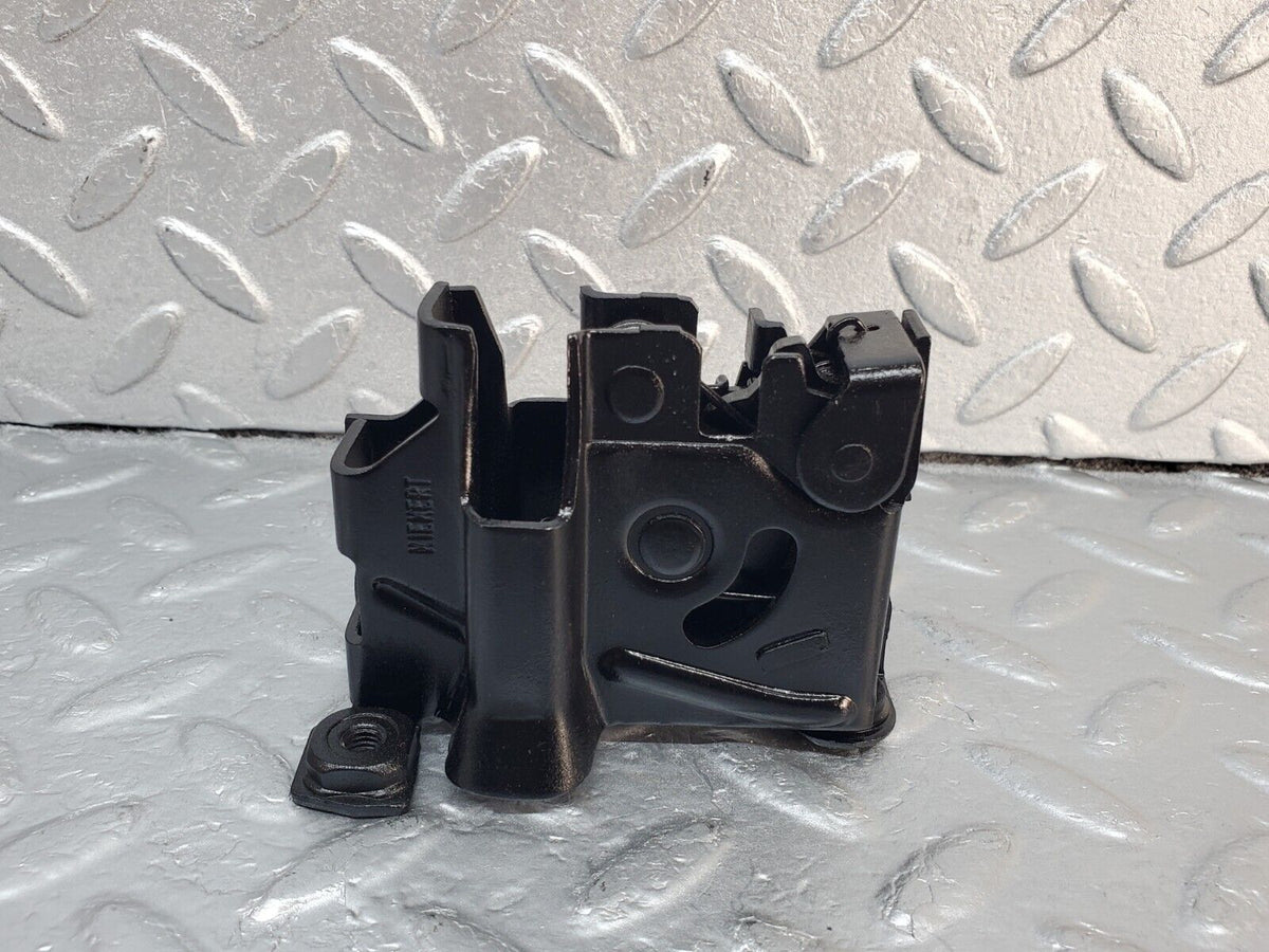45946 Mercedes-Benz W126 420SE Bonnet Lock Catch Right Side A1268801260