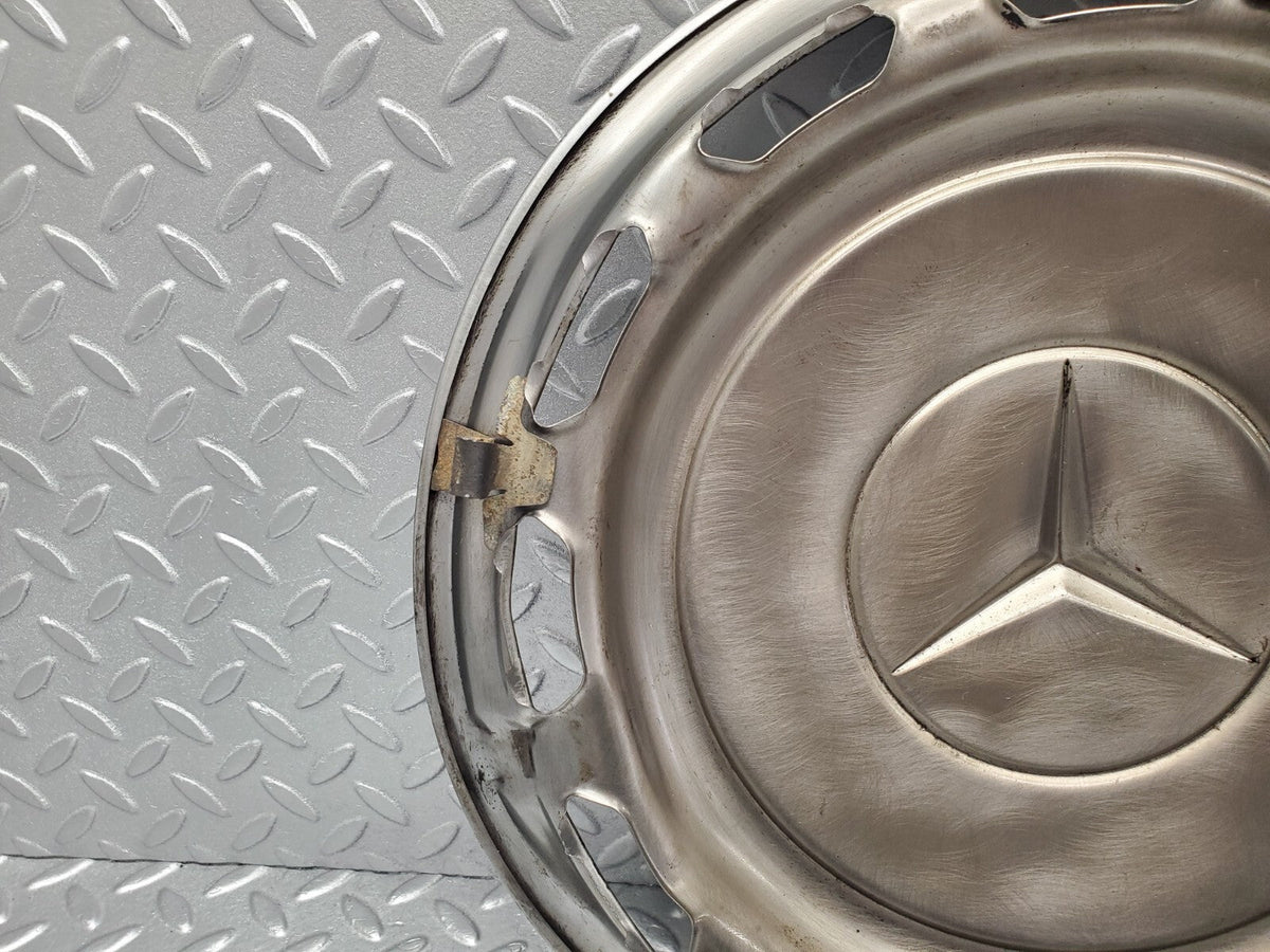 48352 Mercedes-Benz Wheel Trim Hub Cap 14"