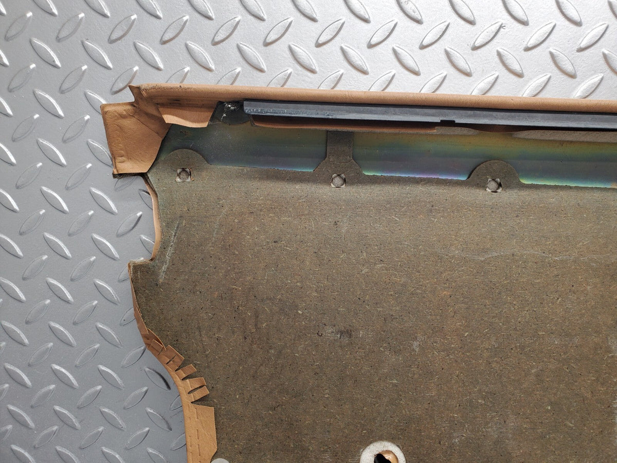 48752 Mercedes-Benz W123 Front Right Door Card