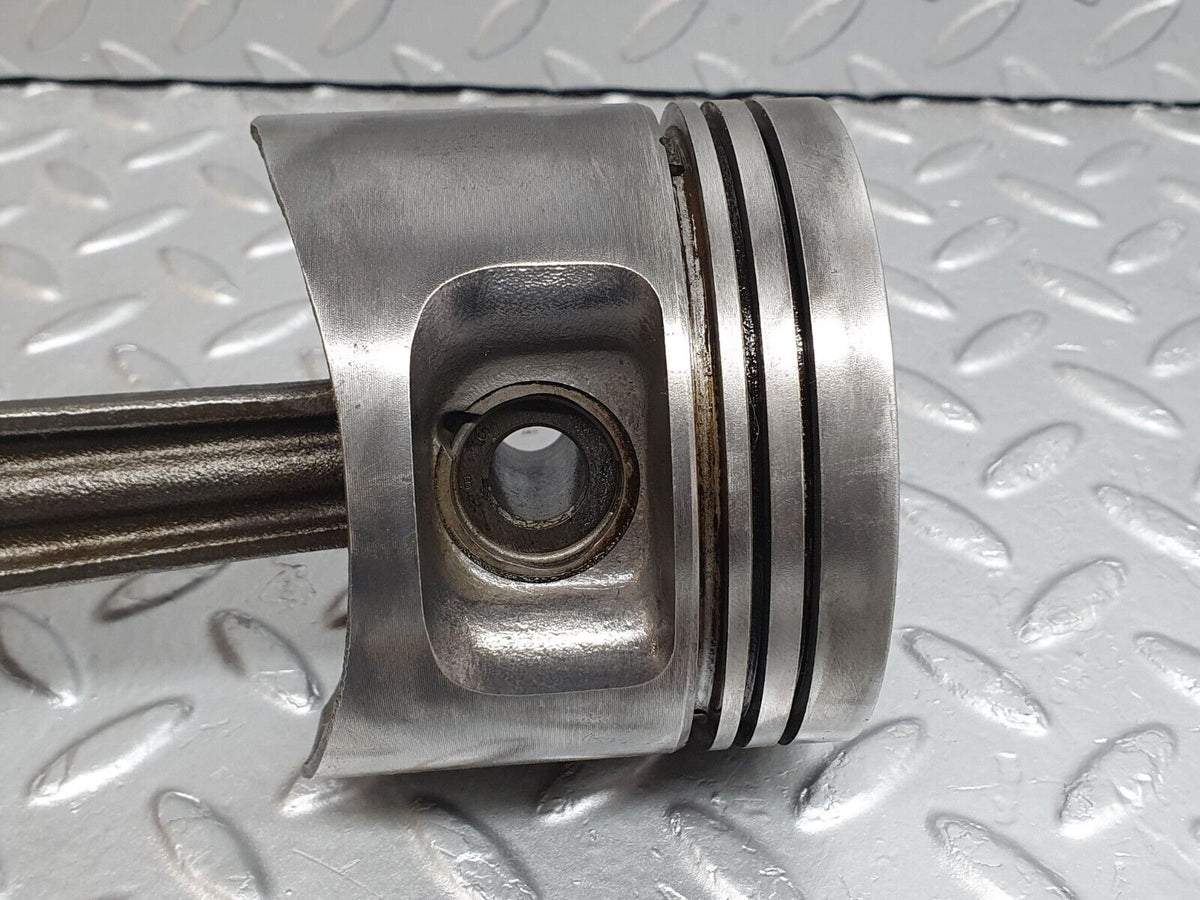 43077 Mercedes-Benz W123 Piston With Connecting Rod 95.485 mm 1020341