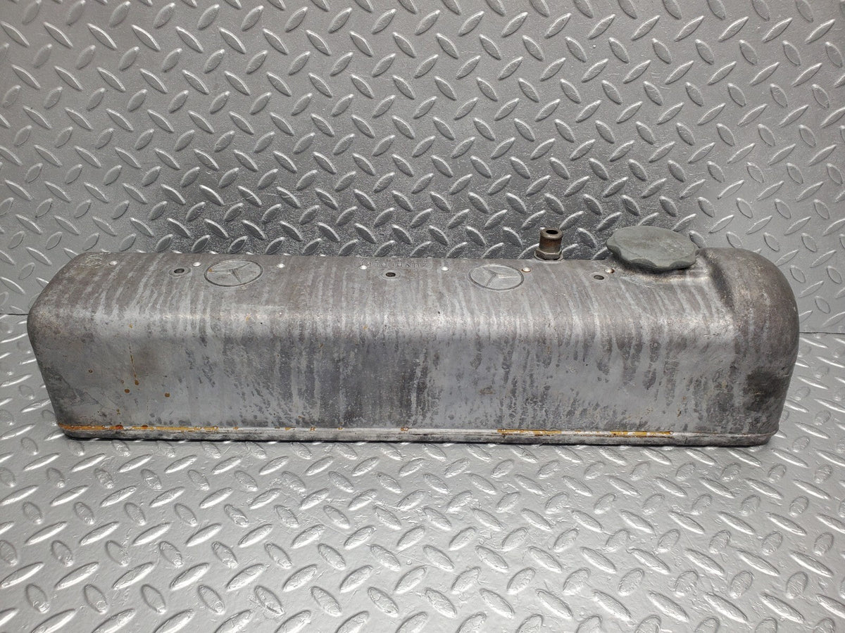 48814 Mercedes-Benz W108 Cylinder Head Valve Cover A1800161305