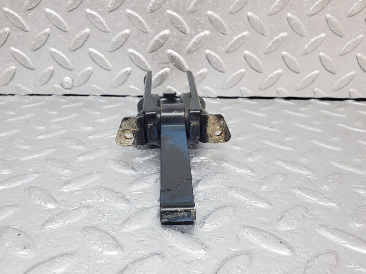 44289 Mercedes-Benz W123 280E Front Door Safety Check Strap
