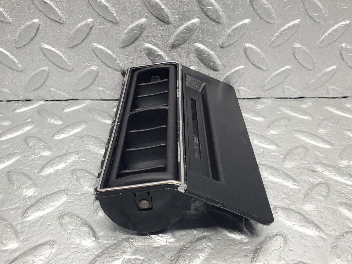 47489 Mercedes-Benz C126 500SEC Coupe Centre Console Air Vent A1268300013