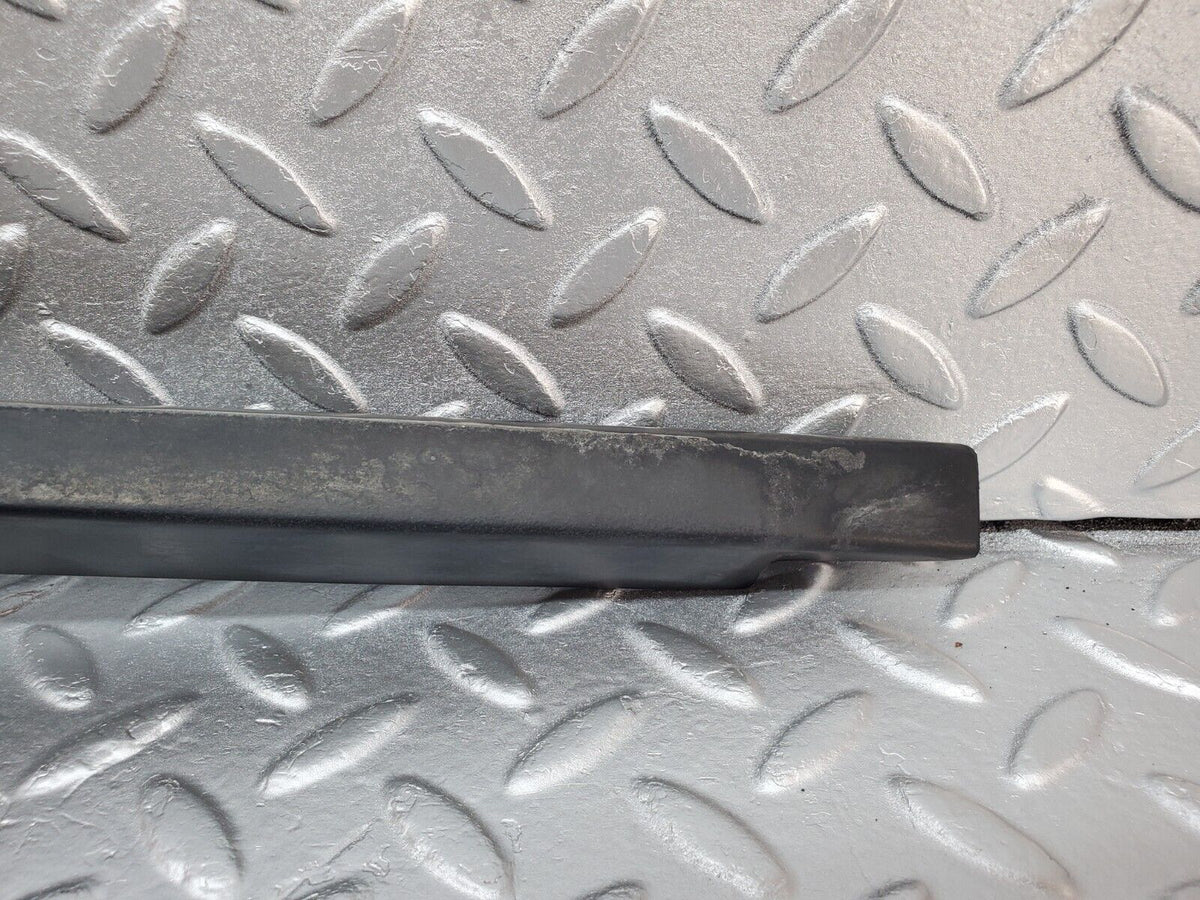 45706 Mercedes-Benz W126 420SE Boot Handle Trim Number Plate Light A1268202909