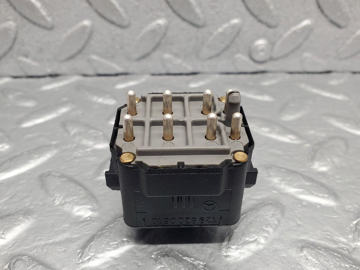 49103 Mercedes-Benz A124 320E Cabriolet Electric Mirror Switch A1298200610