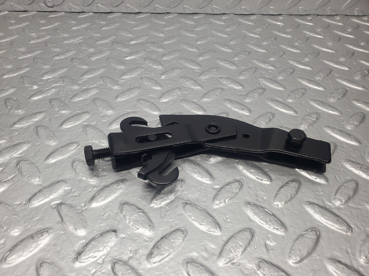 47243 Mercedes-Benz R129 320SL Coupe Handbrake Regulator