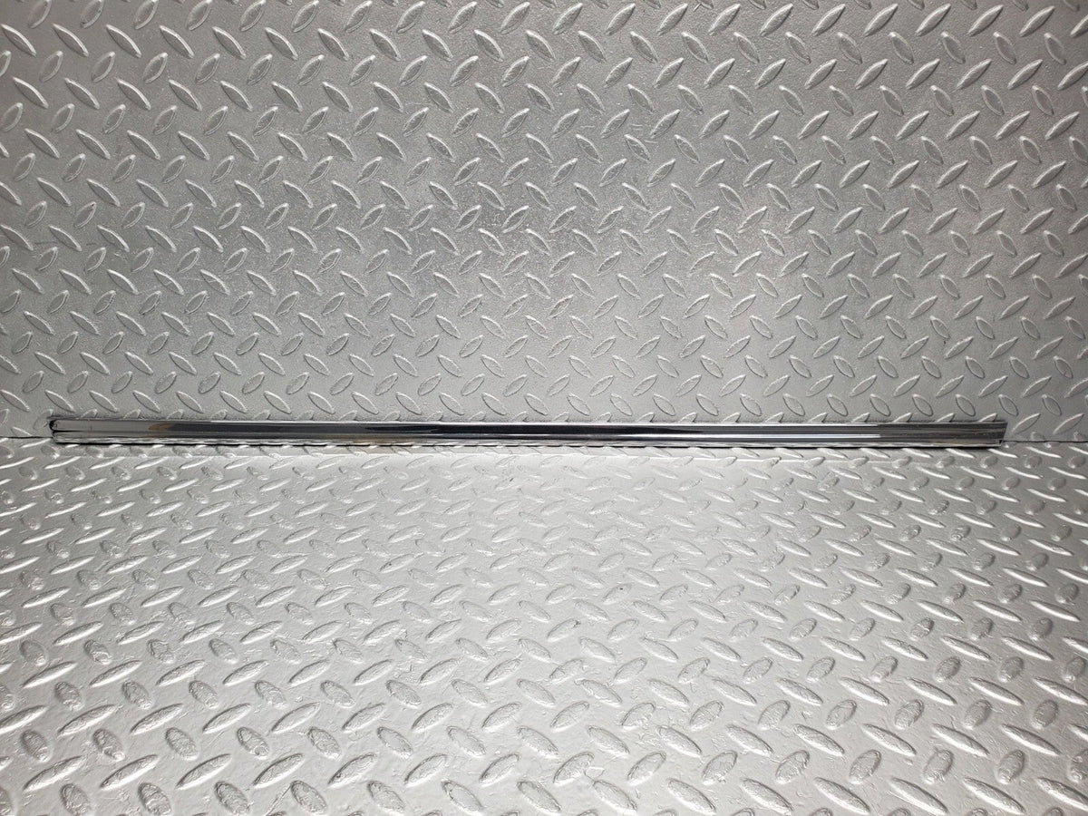 48292 Mercedes-Benz W113 Pagoda Right Door Chrome Trim