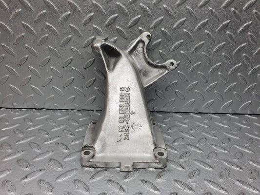 41011 Mercedes-Benz W126 300SE Engine Mount Bracket Left Side A6032230604