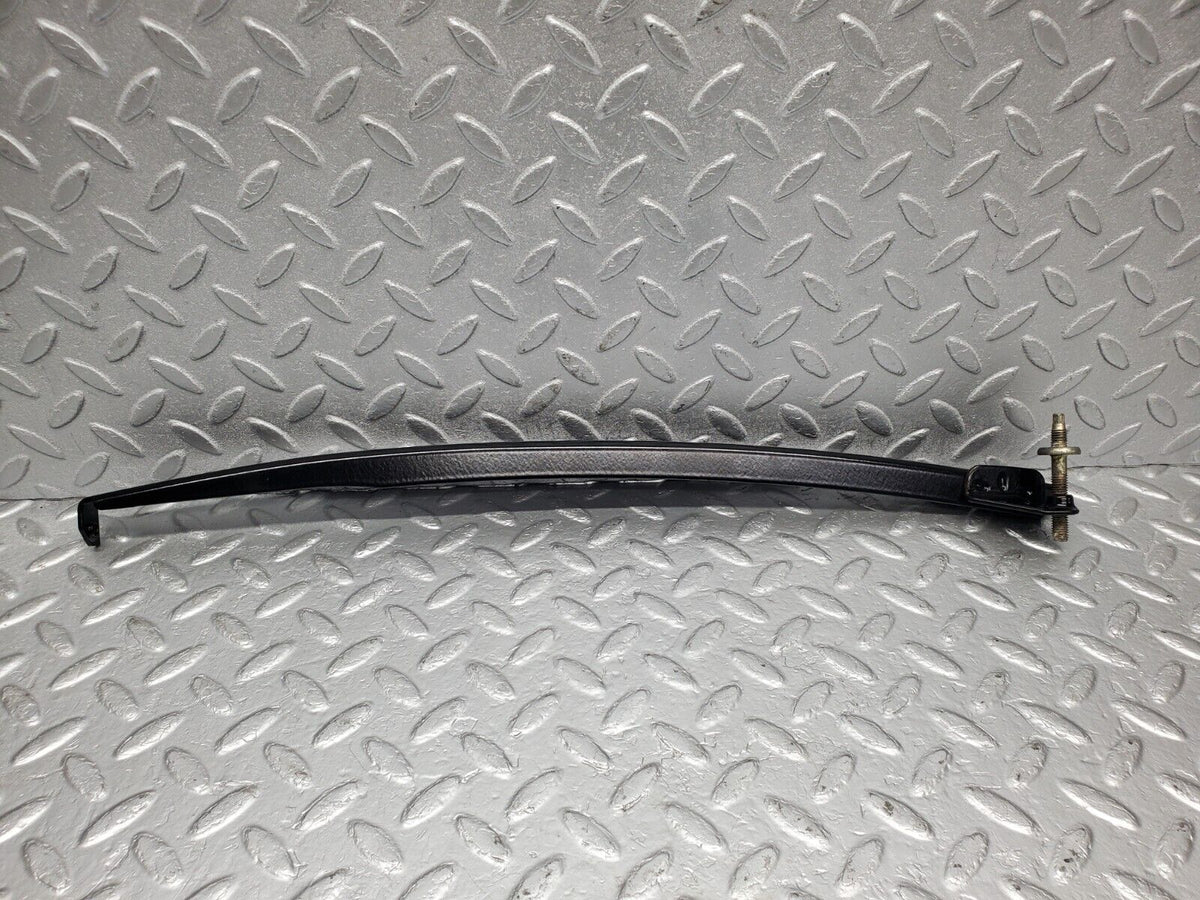 46761 Mercedes-Benz R129 320SL Coupe Front Right Window Channel