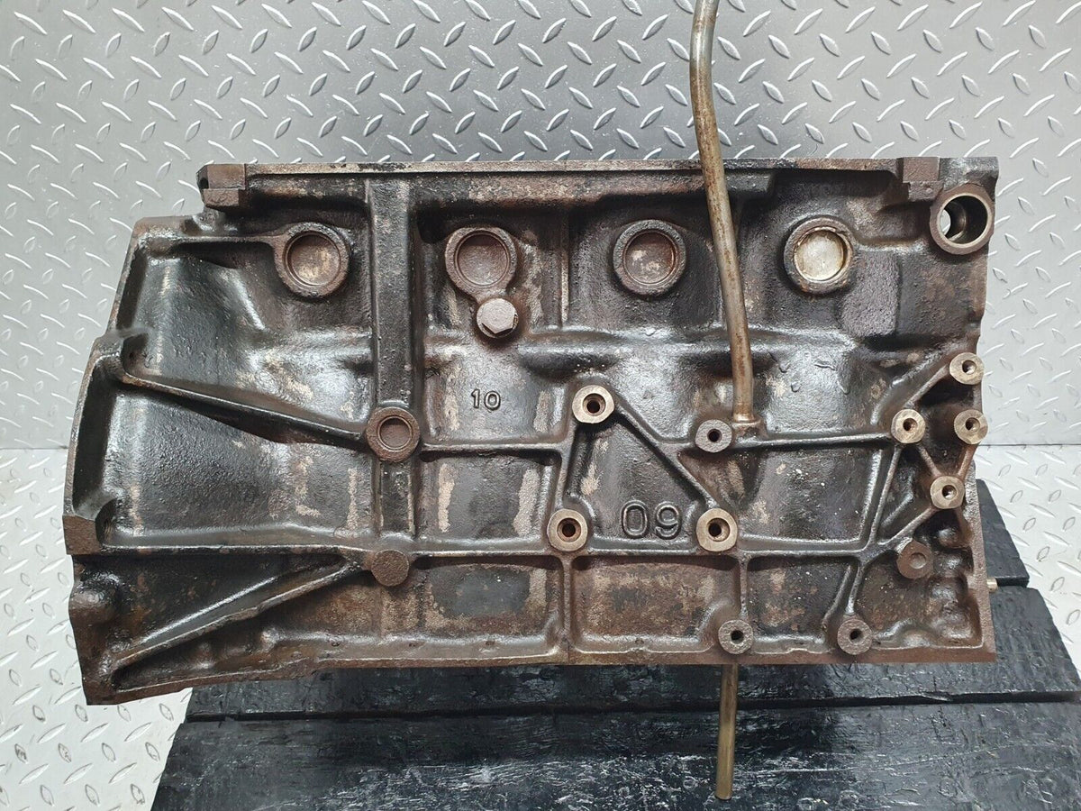 44210 Mercedes-Benz C123 230CE Coupe Engine Block 102.980 A1020110901