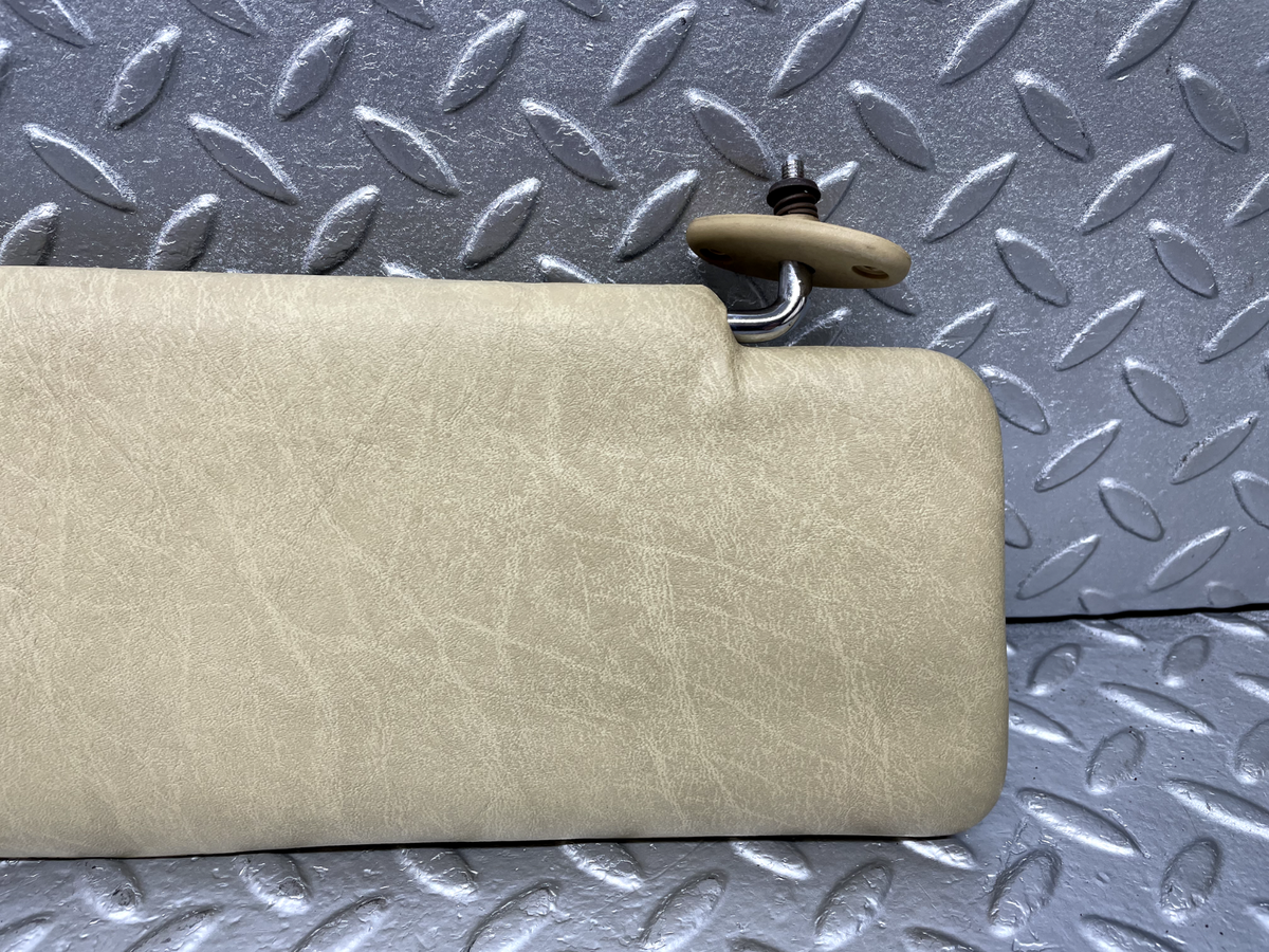 44258 Mercedes-Benz W123 280E Sun Visor Left Side Beige