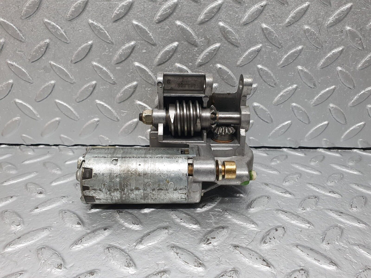 41004 Mercedes-Benz W126 300SE Steering Column Adjustment Motor A1264600425