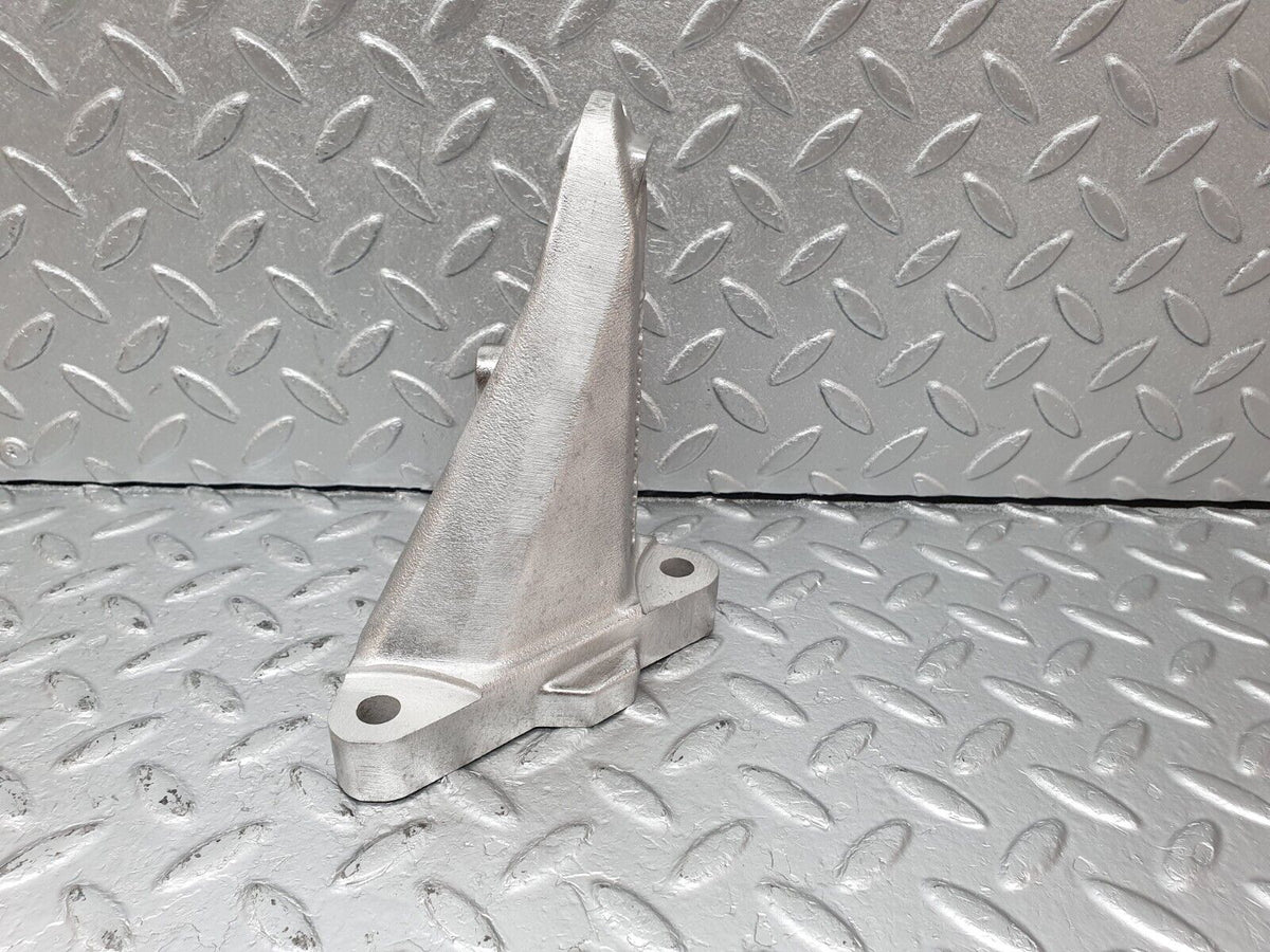 41448 Mercedes-Benz W124 200E Engine Mount Bracket Right Side A1022234204