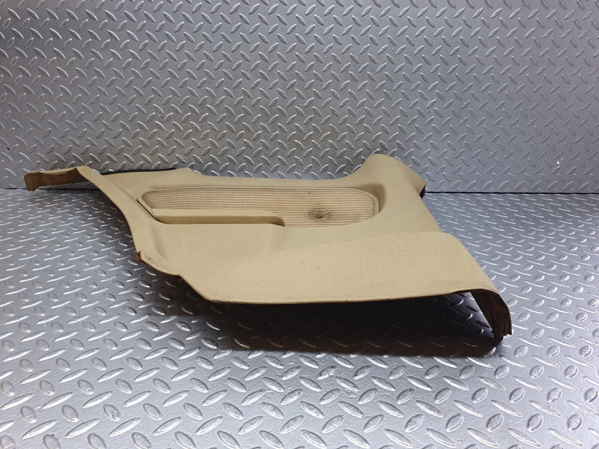 1105 Mercedes-Benz C123 230CE Coupe Rear Left Card Panel