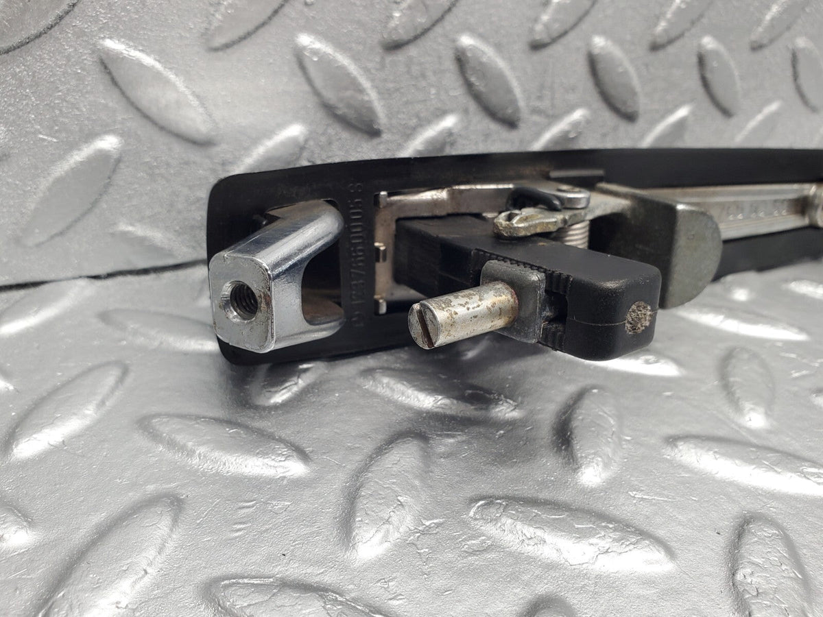 48603 Mercedes-Benz W123 Rear Left Exterior Door Handle A1237600359 A1237660005