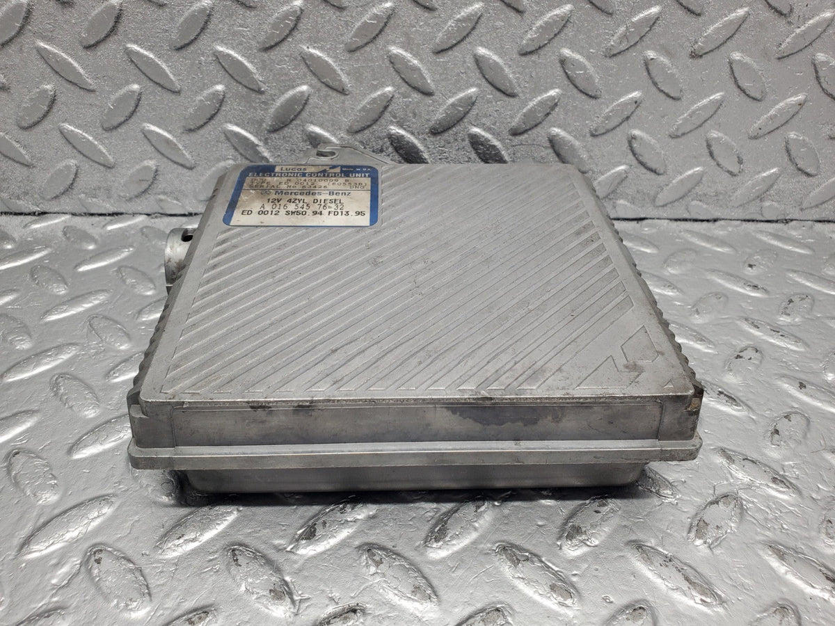 51249 Mercedes-Benz W210 C208 Engine Control Unit ECU Lucas A0165457632