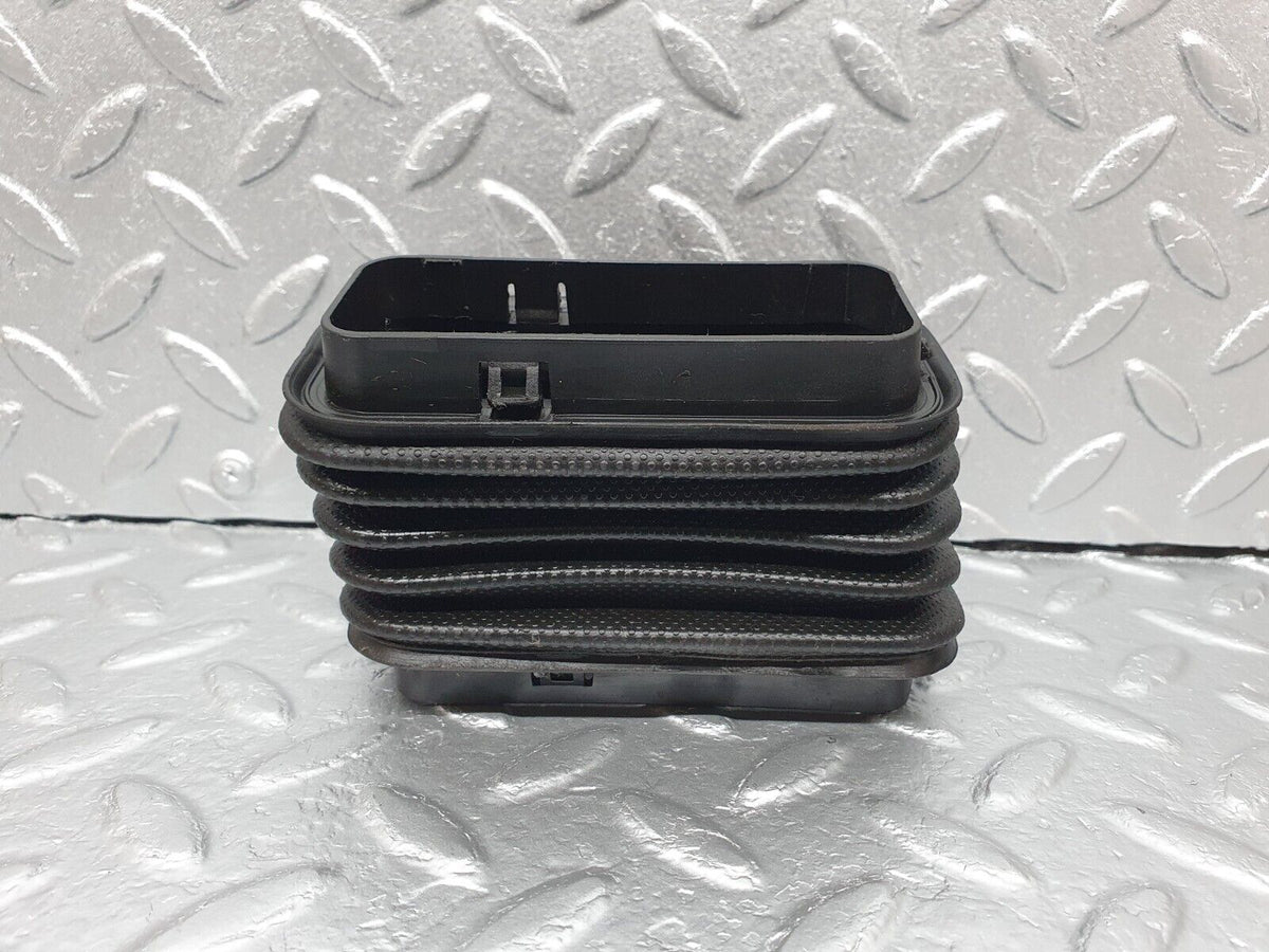 41843 Mercedes-Benz W202 C200 Front Door Wire Protector Rubber A2028210097
