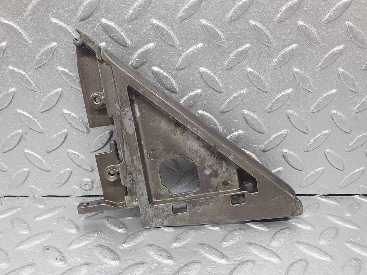 43627 Mercedes-Benz C126 380SEC Coupe Left Mirror Mounting Triangle A1267250141