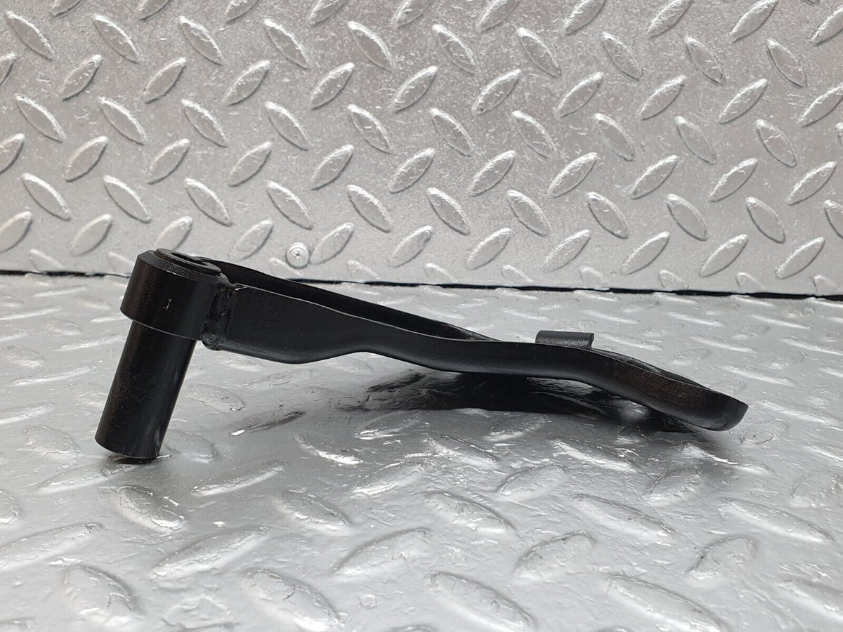 44217 Mercedes-Benz C123 230CE Coupe Alternator Generator Bracket