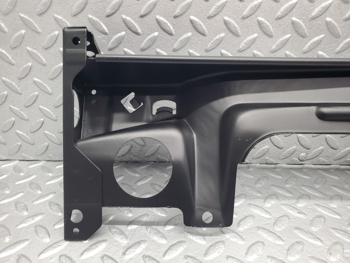 50234 Mercedes-Benz V123 240D LWB Front Right Seat Sliding Mechanism Bracket