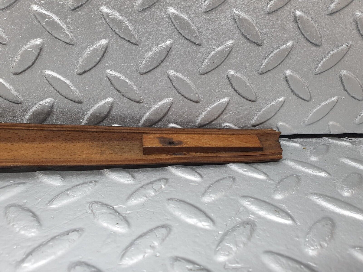 43390 Mercedes-Benz W108 280SE Front Right Door Wood Trim