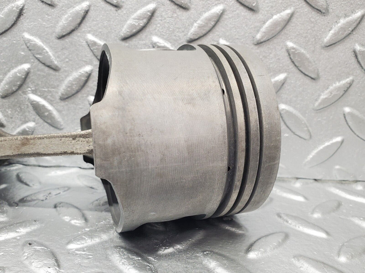46604 Mercedes-Benz C123 280CE Coupe Piston With Connecting Rod 85.986mm 11005