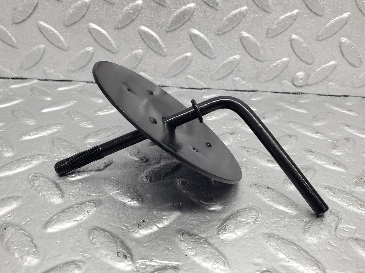 48757 Mercedes-Benz W123 Spare Wheel Holder