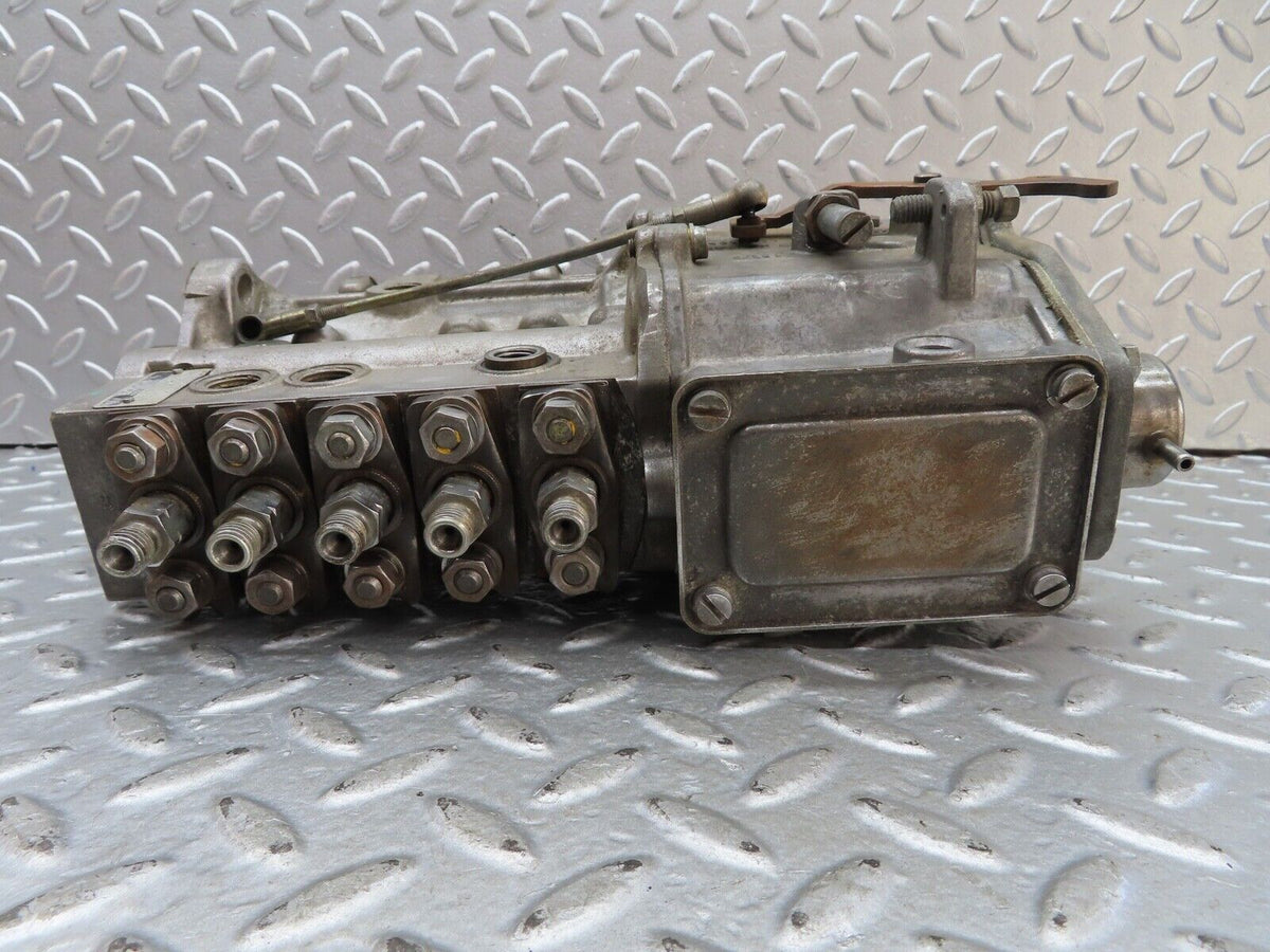 19222 Mercedes-Benz W123 300D Fuel Injection Pump Bosch 0403245005