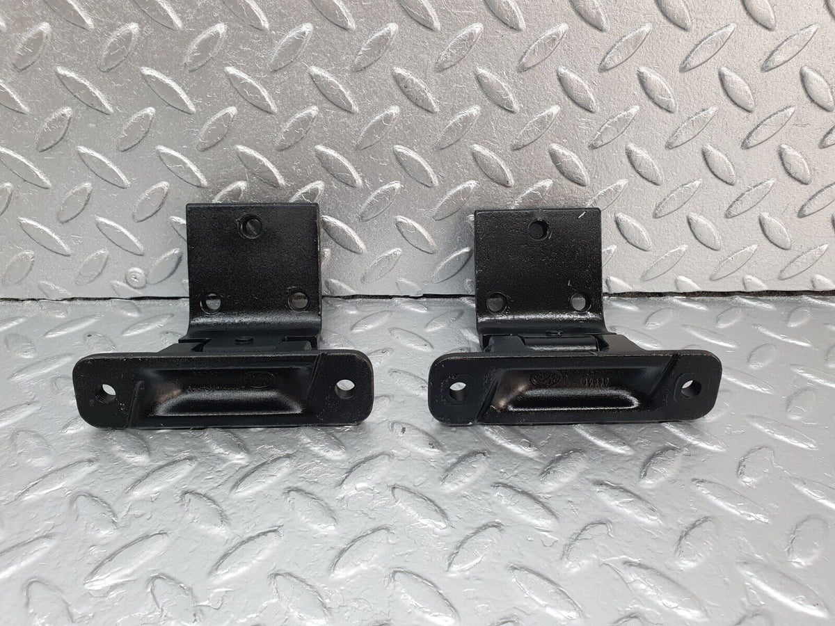 43140 Mercedes-Benz W108 280SE Door Hinge Left Side