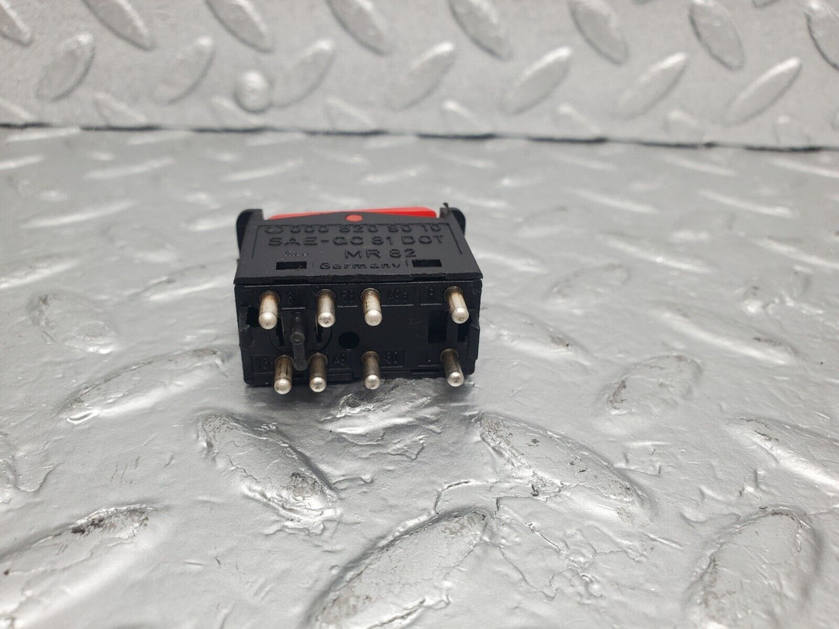 47372 Mercedes-Benz C126 500SEC Coupe Hazard Warning Light Switch A0008209010