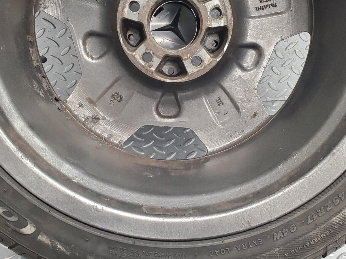 47657 Mercedes-Benz Alloy Wheel Set 7.5Jx17H2 ET35 A2024000302