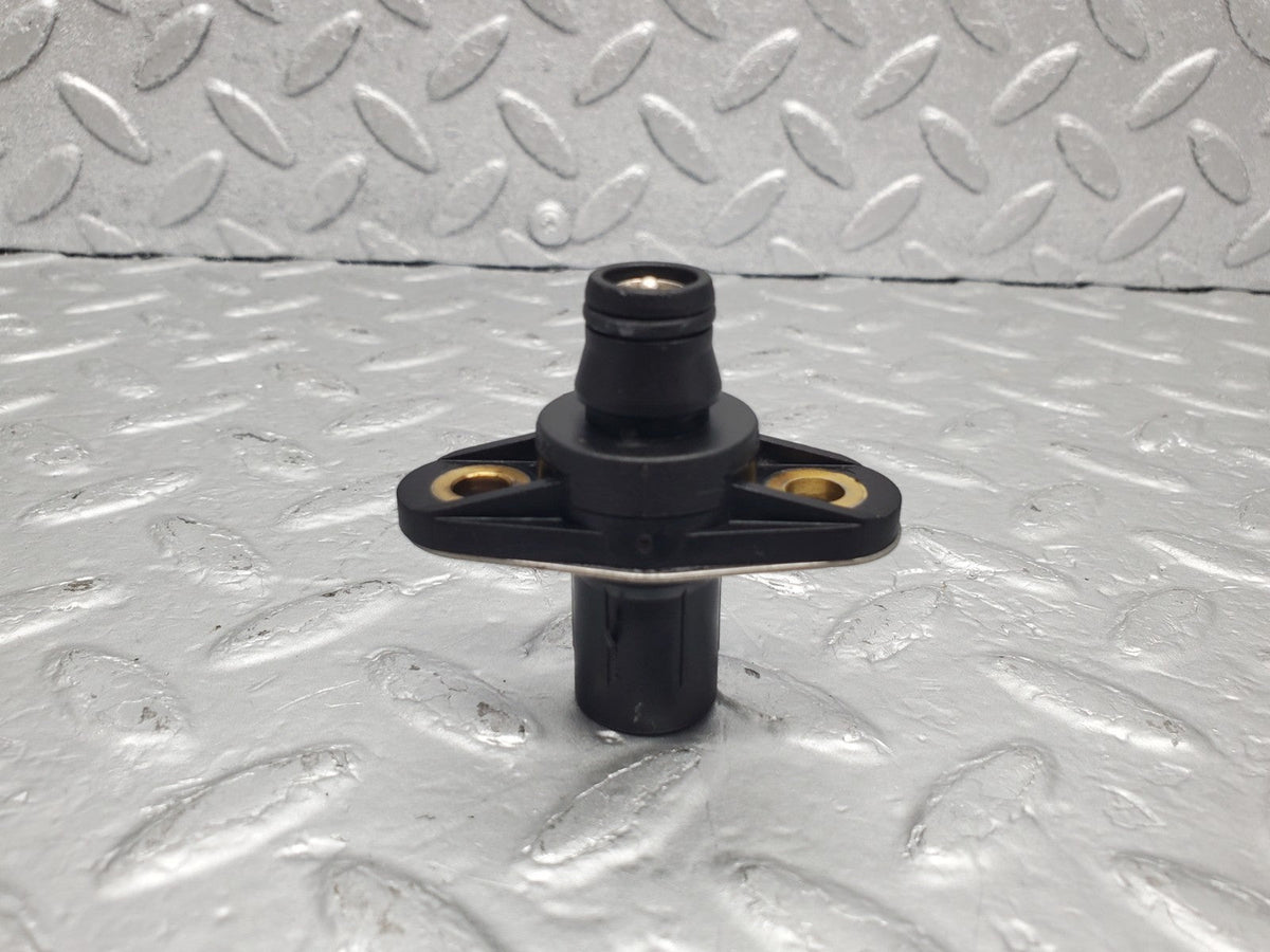 49240 Mercedes-Benz A124 320E Cabriolet Camshaft Position Sensor A0021539528