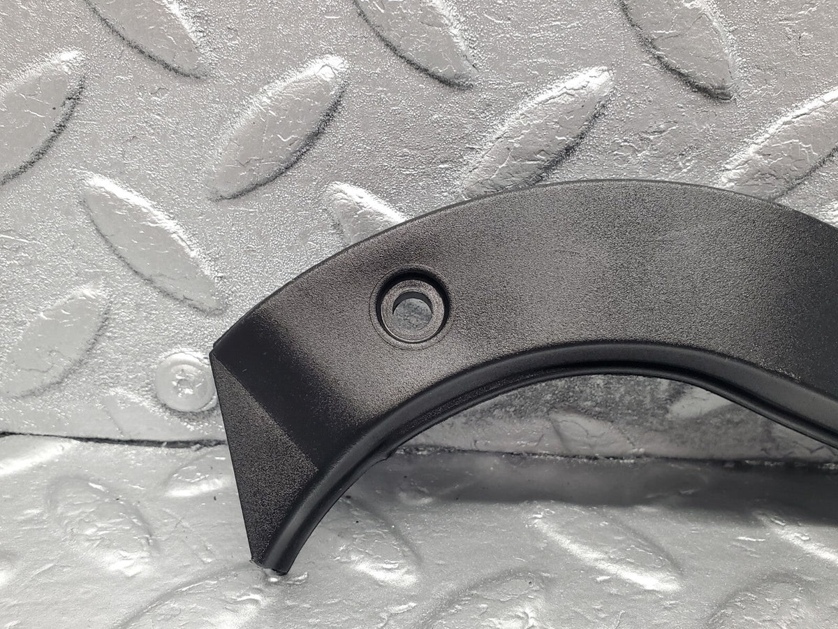 49046 Mercedes-Benz A124 320E Cabriolet Boot Hinge Cable Protector Trim A1246943925