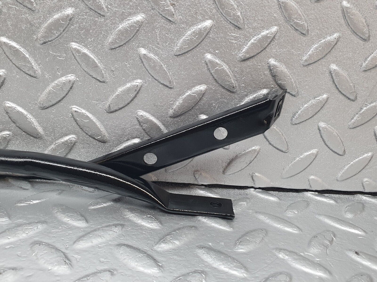 43936 Mercedes-Benz C123 230CE Coupe Horn Bracket