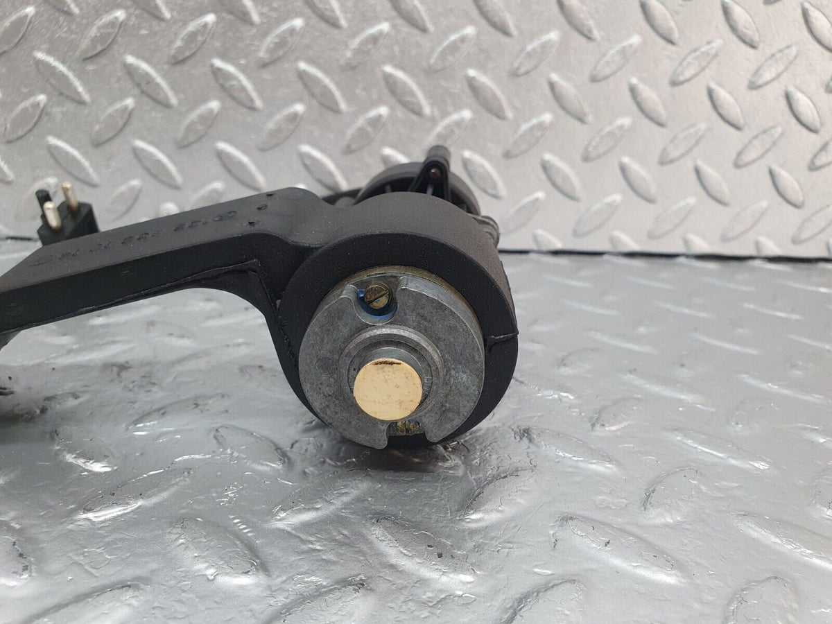 43681 Mercedes-Benz C126 380SEC Coupe Auxiliary Heating Water Pump A1268301014