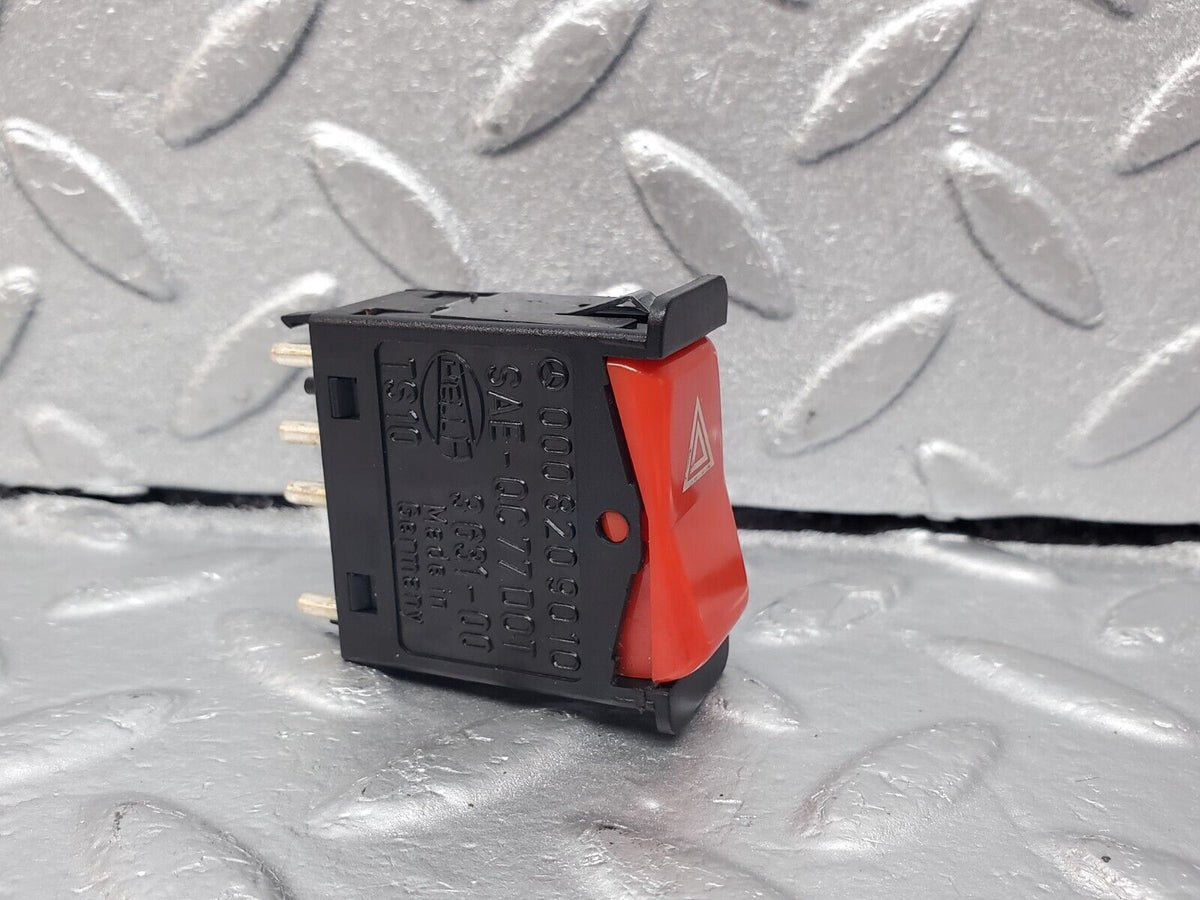 45664 Mercedes-Benz W126 420SE Hazard Warning Light Switch A0008209010