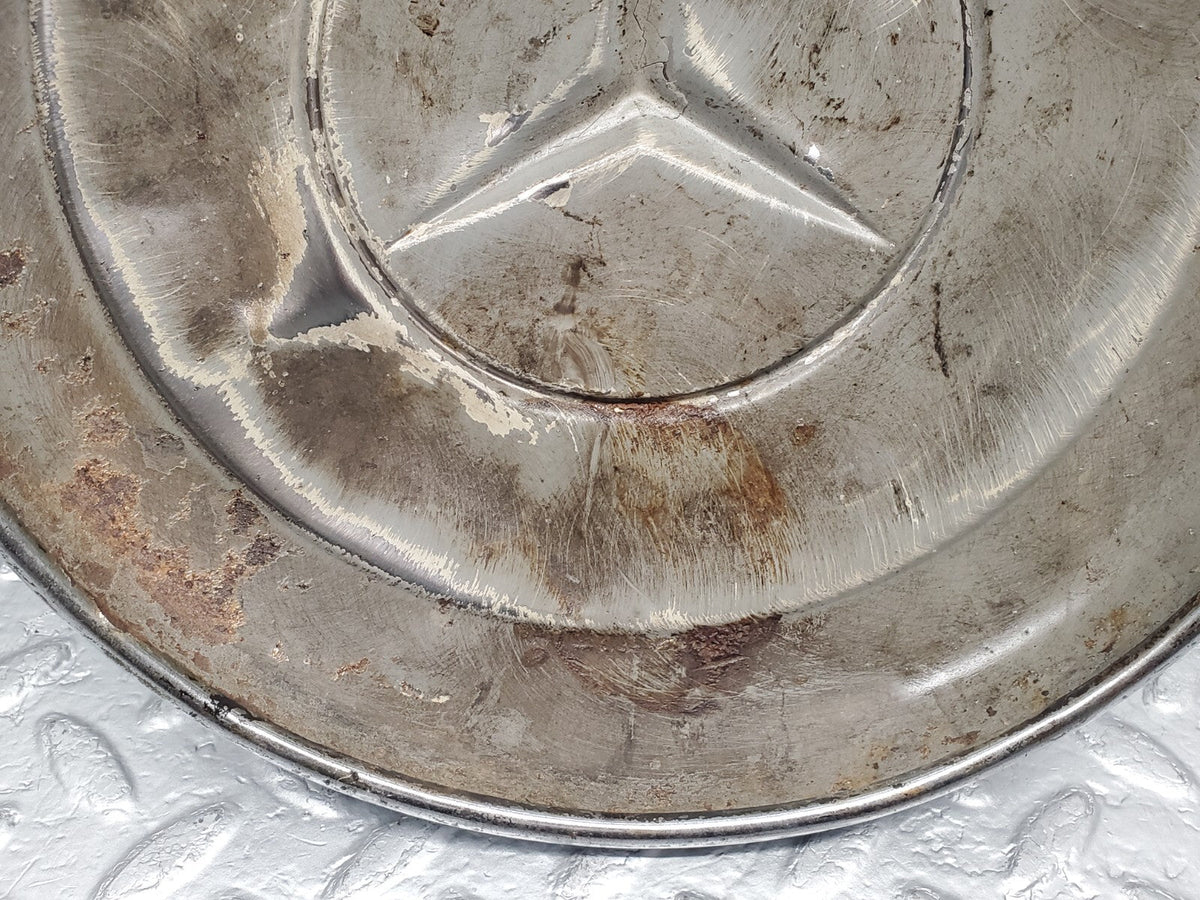 48382 Mercedes-Benz Chrome Wheel Hub Cap