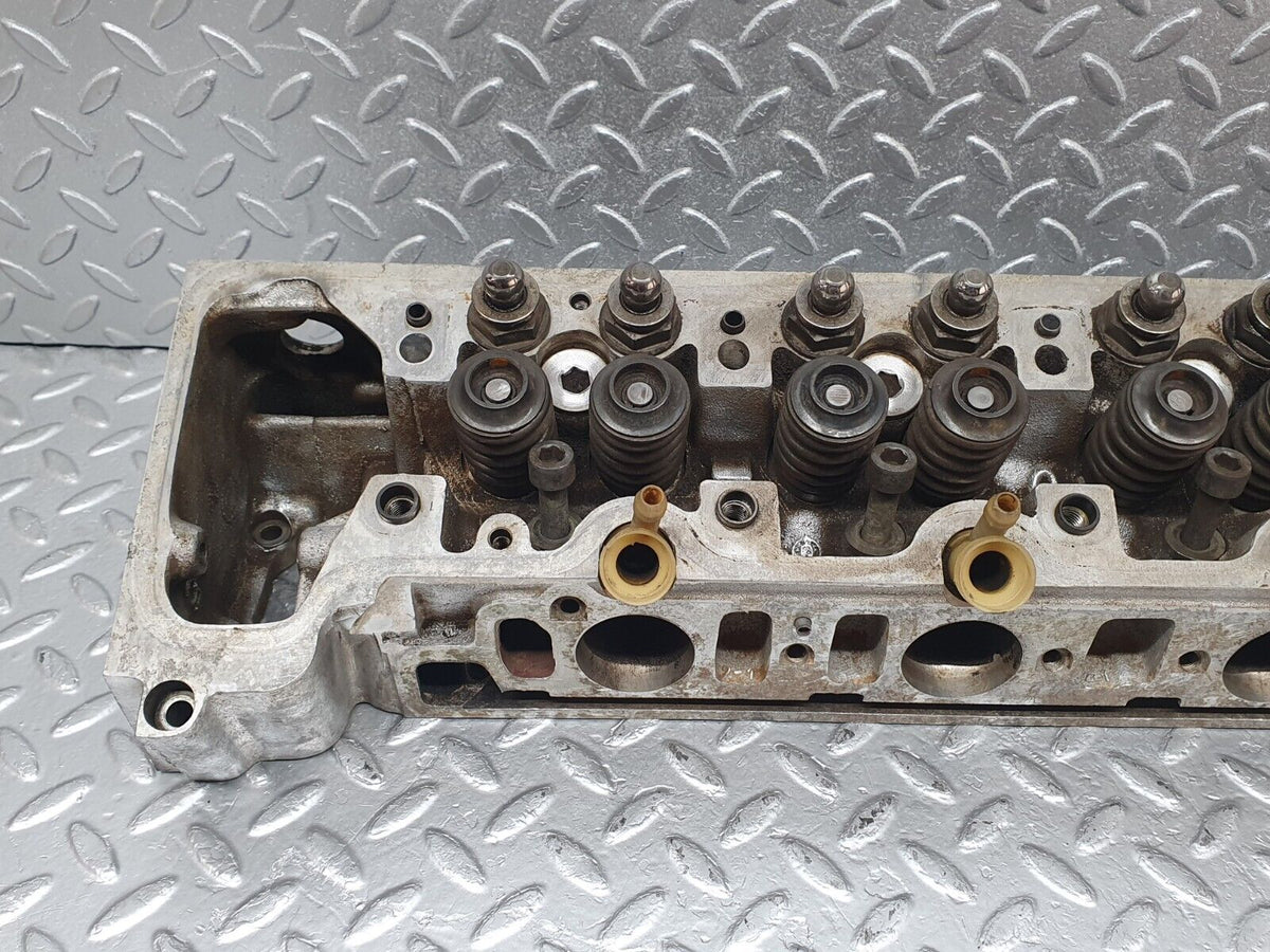 43839 Mercedes-Benz C126 380SEC Coupe Cylinder Head Left Side A1160163301