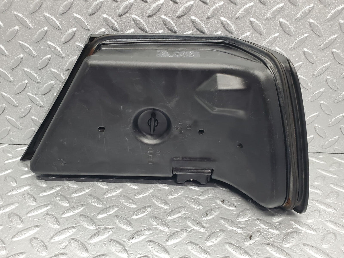 48939 Mercedes-Benz A124 320E Cabriolet Tail Light Left Side Hella