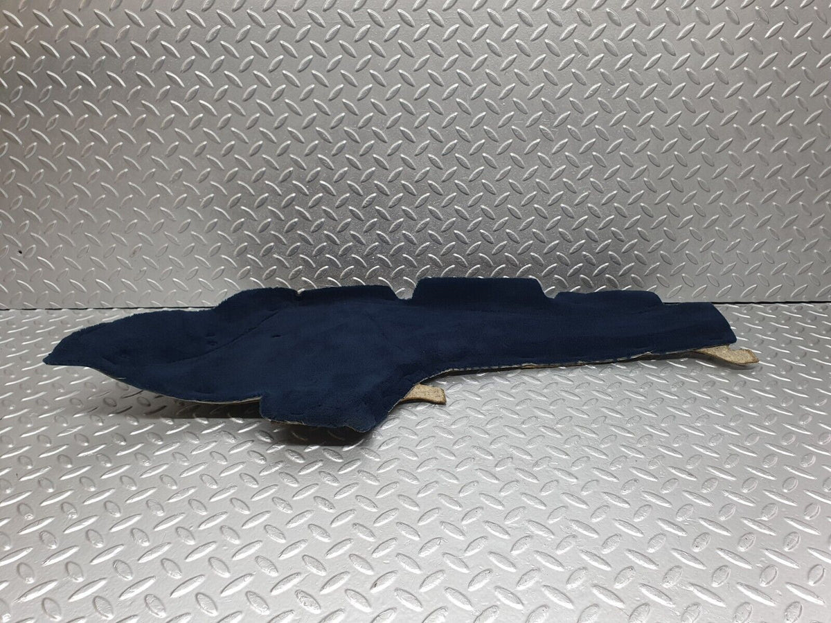 42646 Mercedes-Benz W201 190 2.0L Centre Console Carpet Right Side Blue