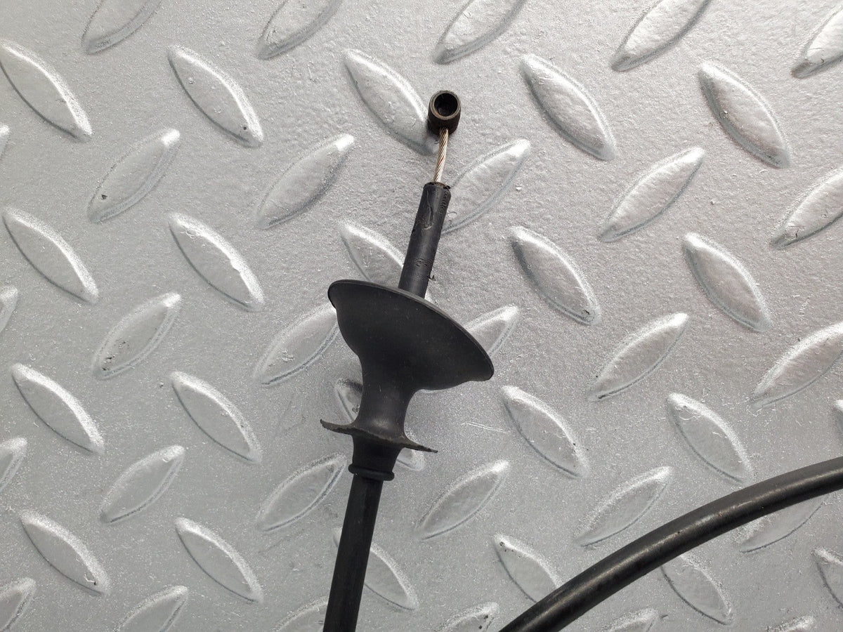 49382 Mercedes-Benz A124 320E Cabriolet Bonnet Release Cable