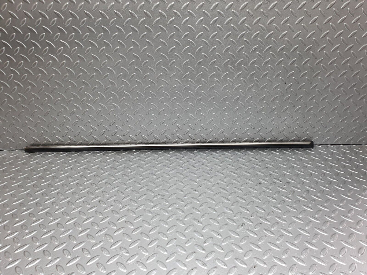 43455 Mercedes-Benz W108 280SE Front Right Door Centre Moulding Trim