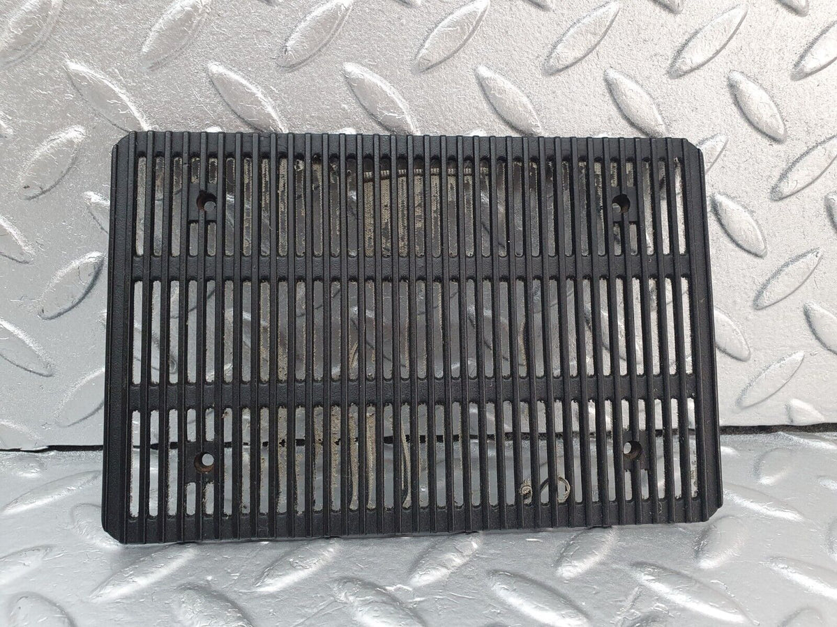 43677 Mercedes-Benz C126 380SEC Coupe Parcel Shelf Speaker Cover 2x A1268200012