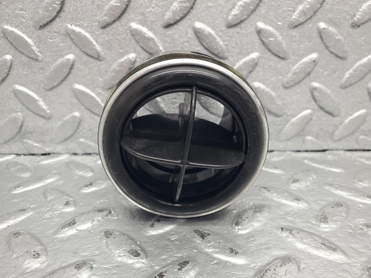 51371 Mercedes-Benz C107 R107 Dashboard Air Vent