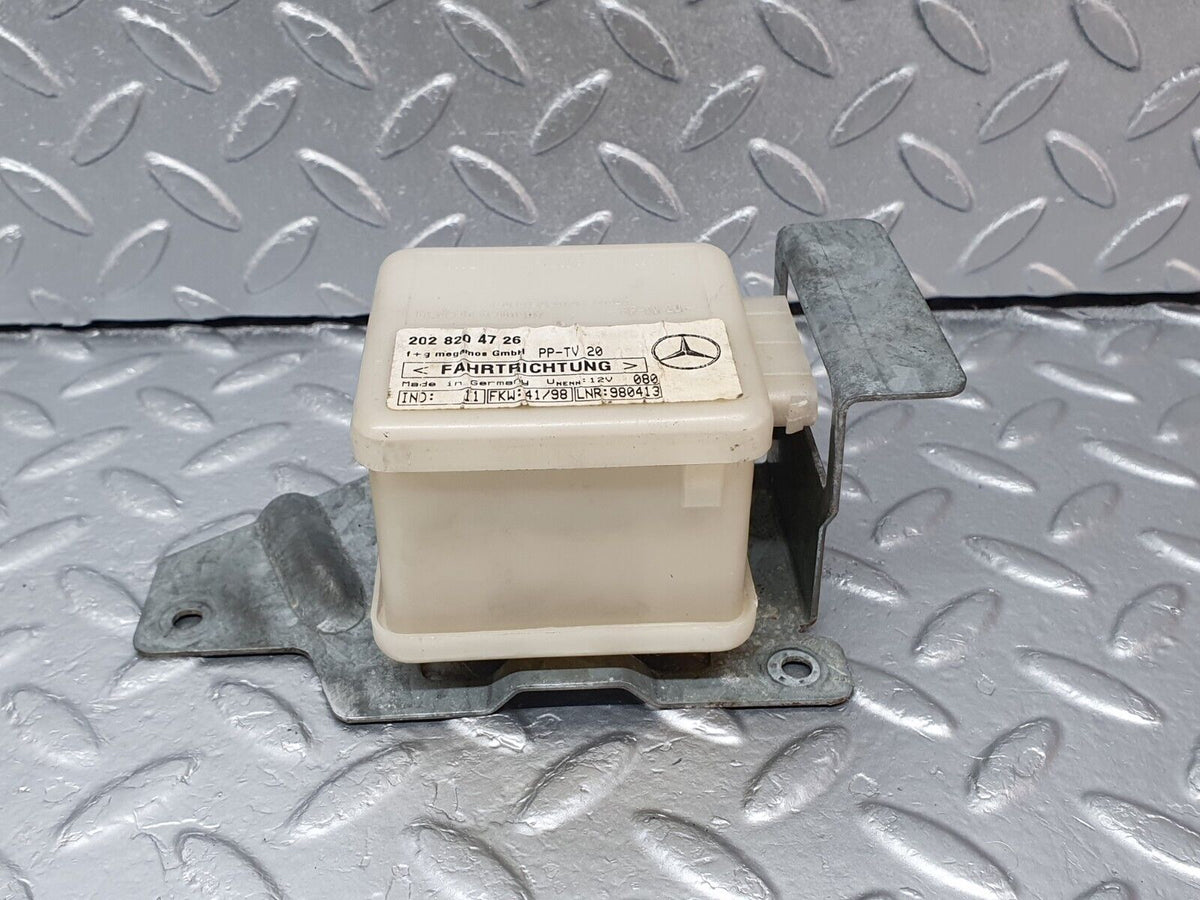 41750 Mercedes-Benz W202 C200 Alarm Control ECU A2028204726