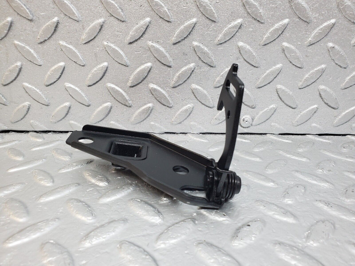 44694 Mercedes-Benz W124 220E Bonnet Safety Latch A1248800360