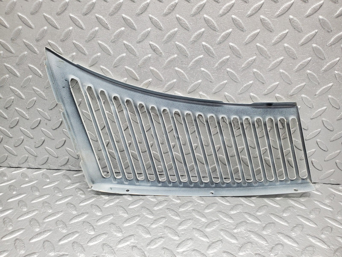 49723 Mercedes-Benz R107 380SL Air Vent Grill Left Side