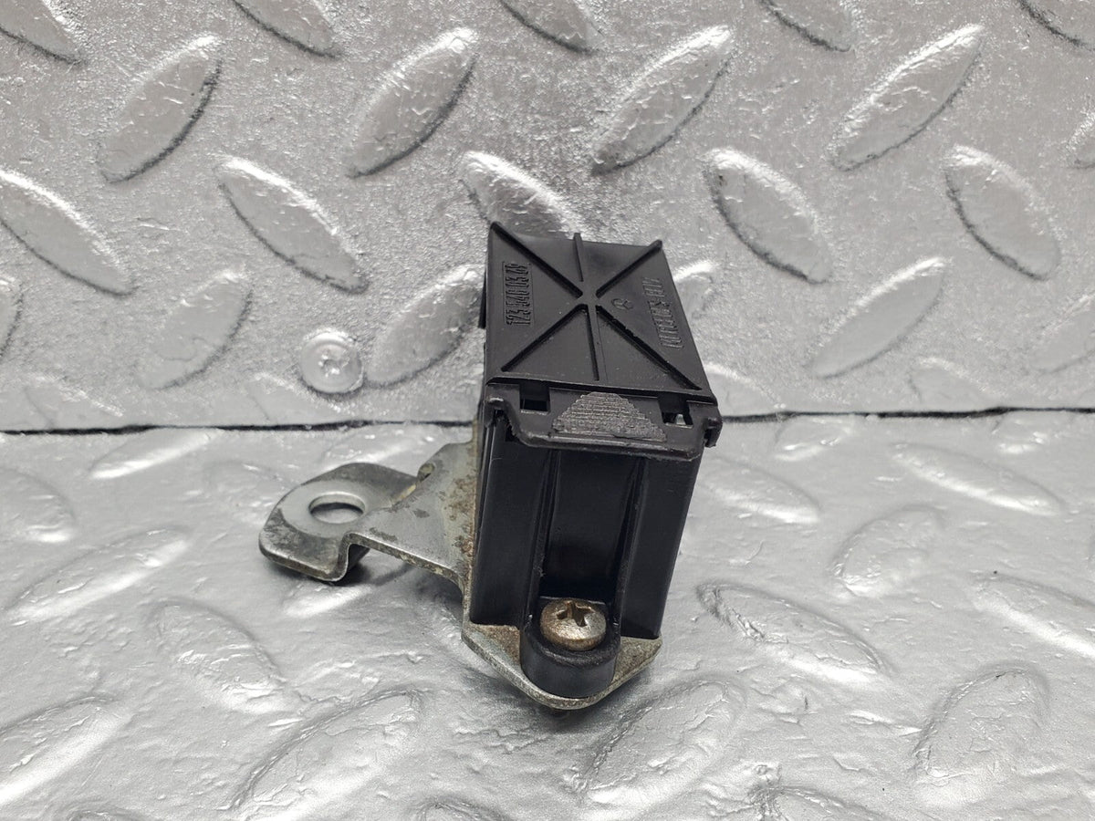 49036 Mercedes-Benz A124 320E Cabriolet Cable Wire Connector A1235400369