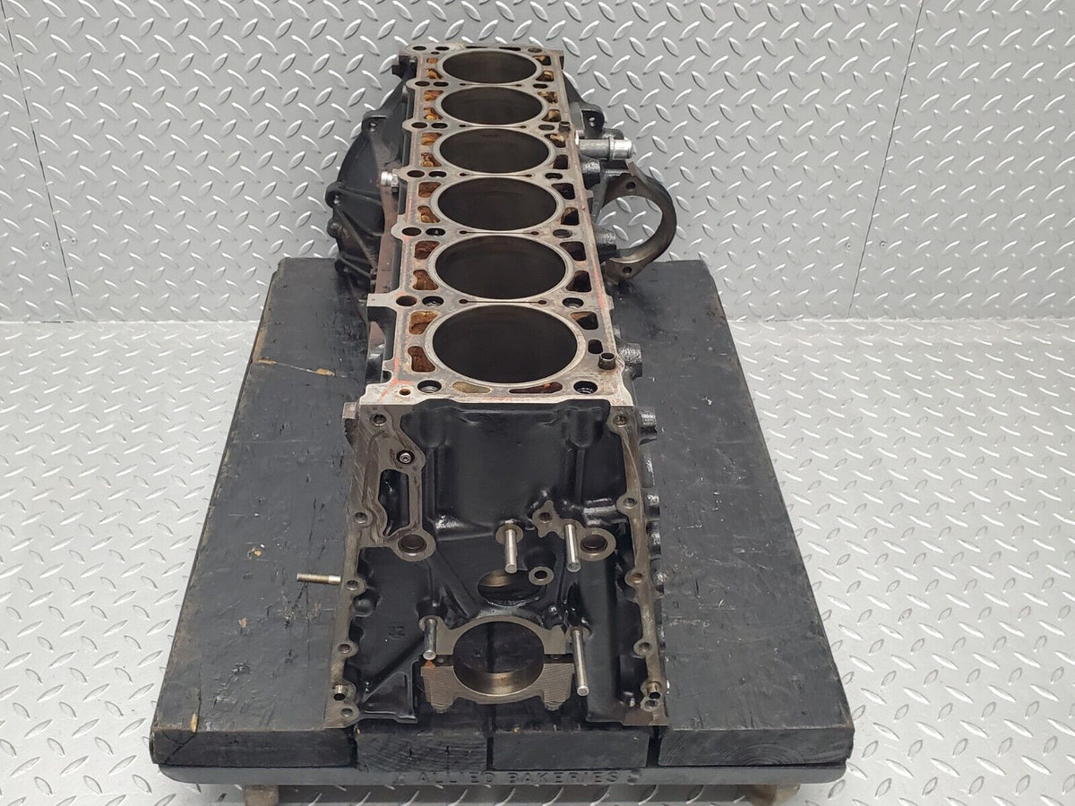 46315 Mercedes-Benz W124 280E Engine Block 104.942 A1040111201