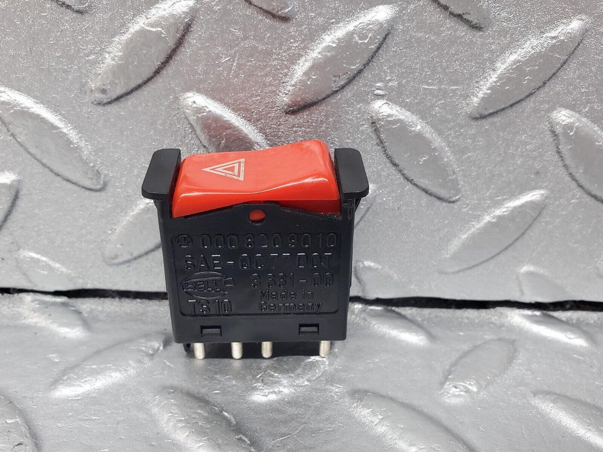 45664 Mercedes-Benz W126 420SE Hazard Warning Light Switch A0008209010